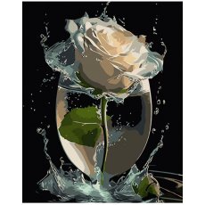 Картина по номерам Роза в стеклянном весе, Strateg (40х50 см)