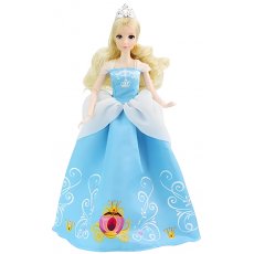 Кукла с нарядами и аксессуарами (в ассортименте)