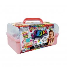 Набор резиночек для плетения в чемодане