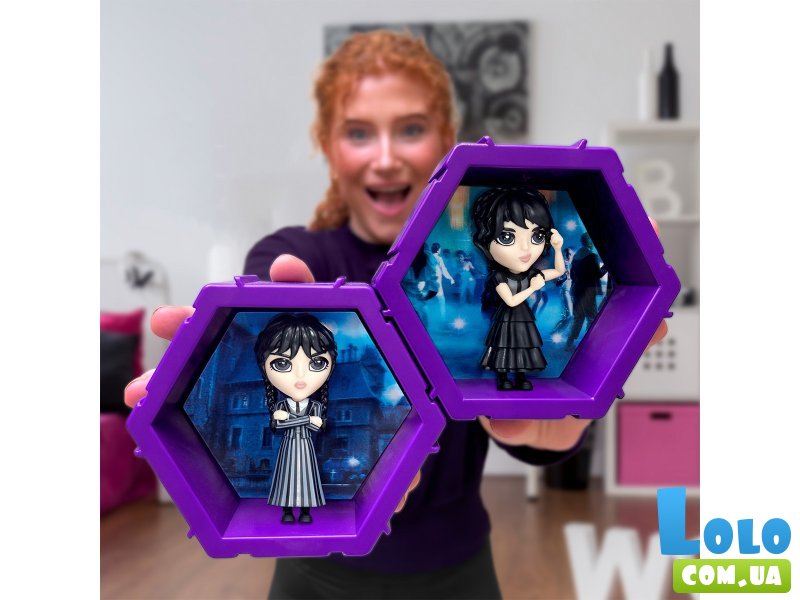 Фигурка Уэнздей в школьной форме, WOW! Pods