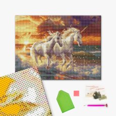 Алмазная мозаика Единороги на побережье, Brushme (30х40 см)