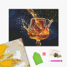 Алмазная мозаика Брызги на черном фоне, Brushme (30х40 см)