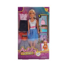 Кукла с аксессуарами