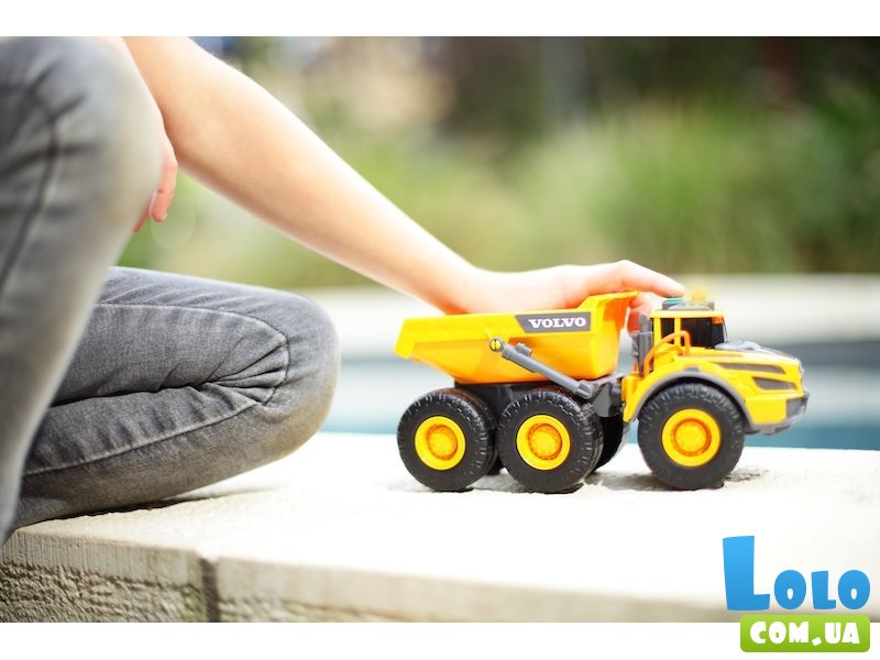 Самосвал Вольво, Dickie Toys