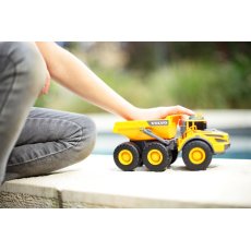 Самосвал Вольво, Dickie Toys