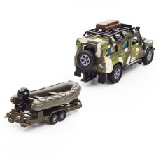 Машина Land Rover Defender Милитари с лодкой, TechnoDrive