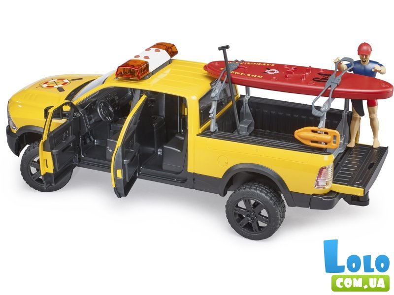 Машина спасательна RAM 2500 с фигуркой спасателя, Bruder