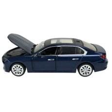 Машина BMW I7, Автопром