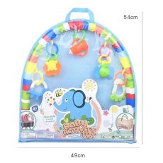 Дуга с игрушками на кроватку