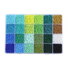 Набор бисера в коробке