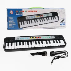 Детский синтезатор с микрофоном