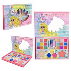 Набор игрушечной косметики