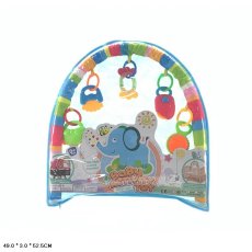 Дуга с погремушками на кроватку