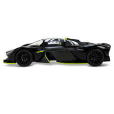 Машина Aston Martin Valkyrie 2024, Автопром
