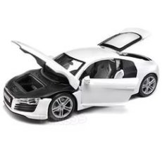 Автомодель (1:18) Audi R8 белый