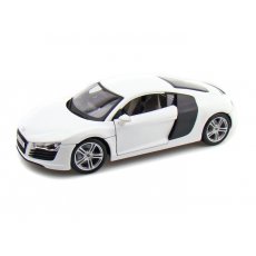 Автомодель (1:18) Audi R8 белый