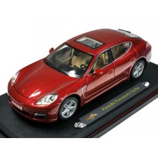 Автомодель (1:18) Porsche Panamera Turbo красный металлик