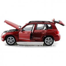 Автомодель (1:18) Mercedes-Benz GLK-Class красный