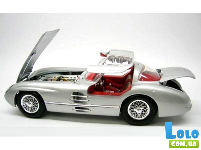 Автомодель (1:18) 1955 Mercedes Benz 300 SLR "Uhlenhaut Coupe" серебристый