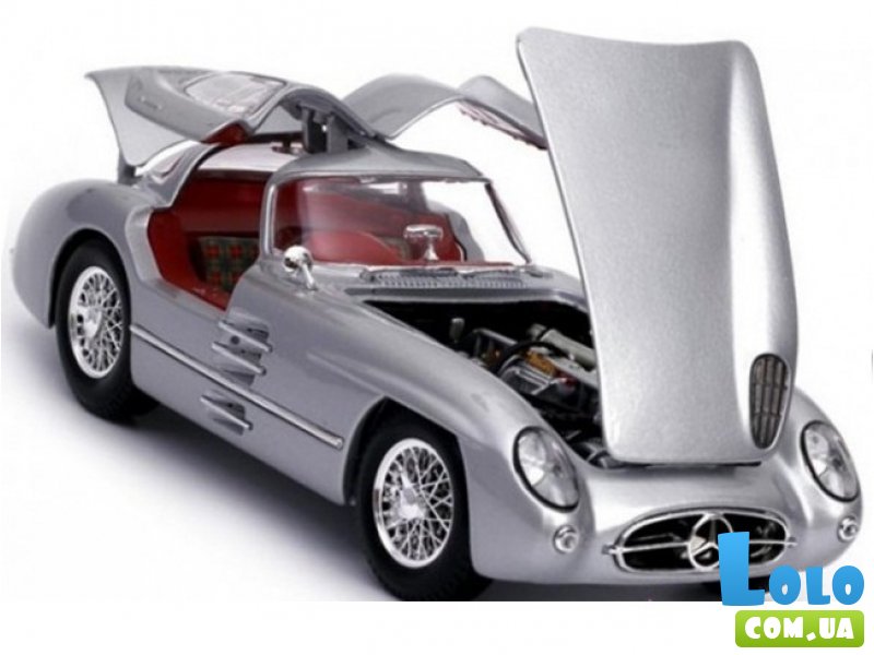 Автомодель (1:18) 1955 Mercedes Benz 300 SLR "Uhlenhaut Coupe" серебристый