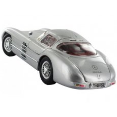 Автомодель (1:18) 1955 Mercedes Benz 300 SLR "Uhlenhaut Coupe" серебристый