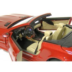 Автомодель (1:18) Mercedes-Benz SL550 красный