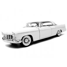 Автомодель (1:18) 1956 Chrysler 300B белый