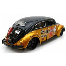 Машинка игрушечная "VW Beetle" Maisto, чёрно-золотистый, в масштабе 1:24