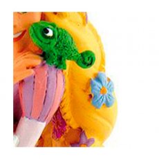 12424 Фигурка Рапунцель с цветами. Bullyland