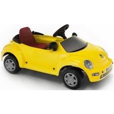 Педальный автомобиль Toys Toys Volkswagen New Beetle Pedals (622063) желтый