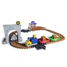 Игровой набор с моторизированным паровозиком Spin Master Герои щенки "Приключения на железной дороге" (SM16695)