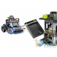 Конструктор Lego "Безумный профессор и его монстр" (9466)