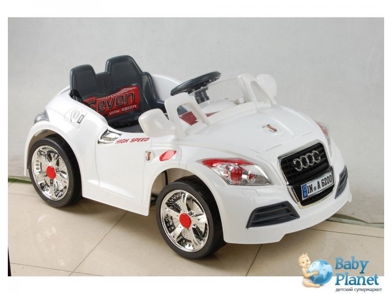 Электромобиль X-Rider Audi M-175R (белый)