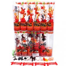 Фигурки животных (в ассортименте)